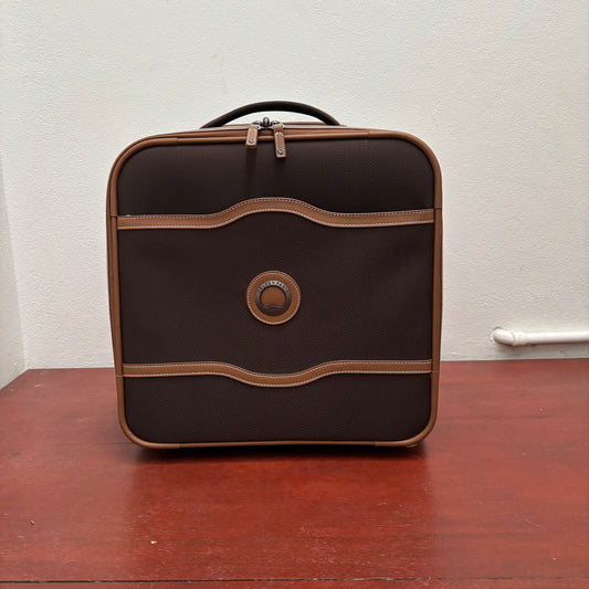 DELSEY CHATELET AIR 2.0 UNDER-SEAT BAG BROWN