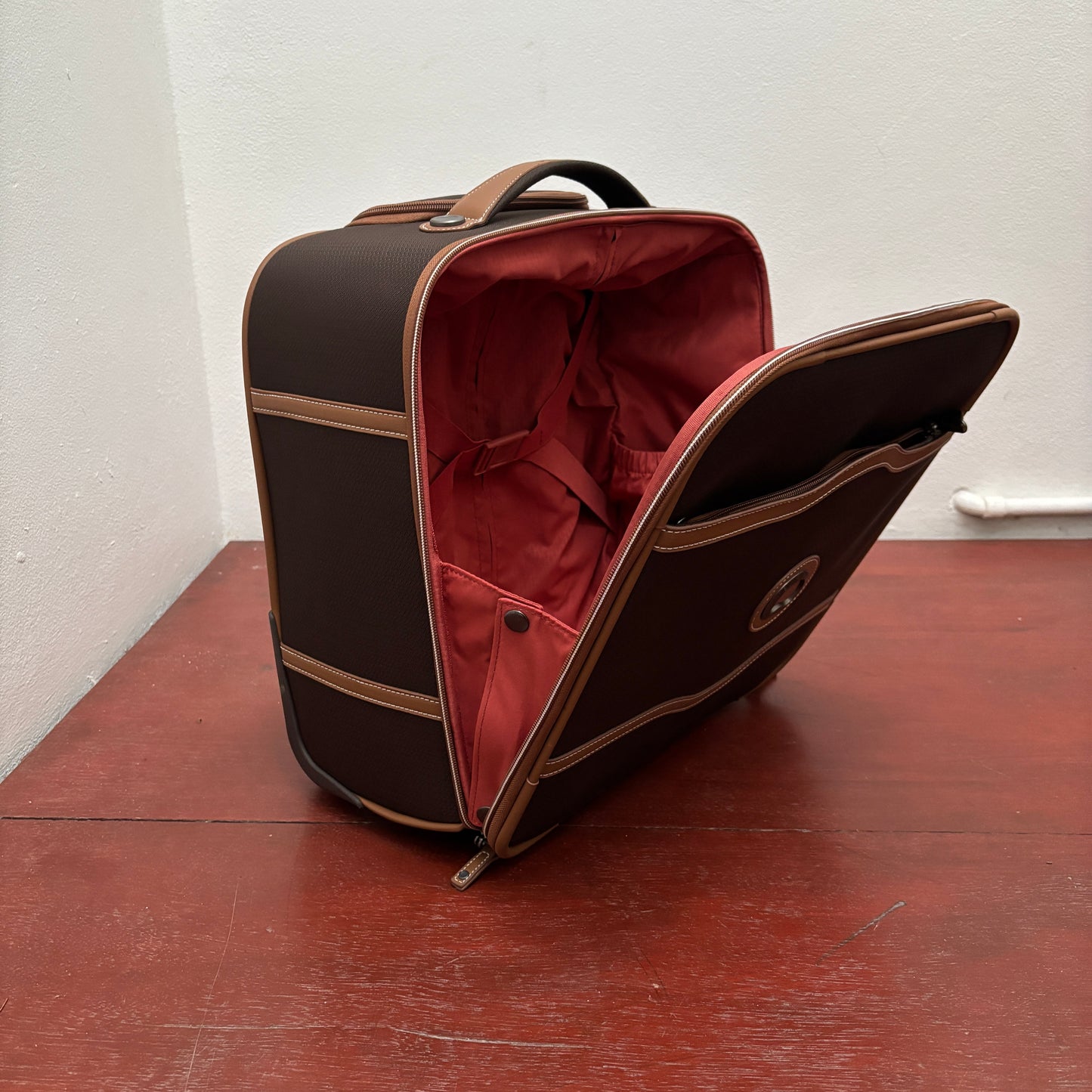 DELSEY CHATELET AIR 2.0 UNDER-SEAT BAG BROWN