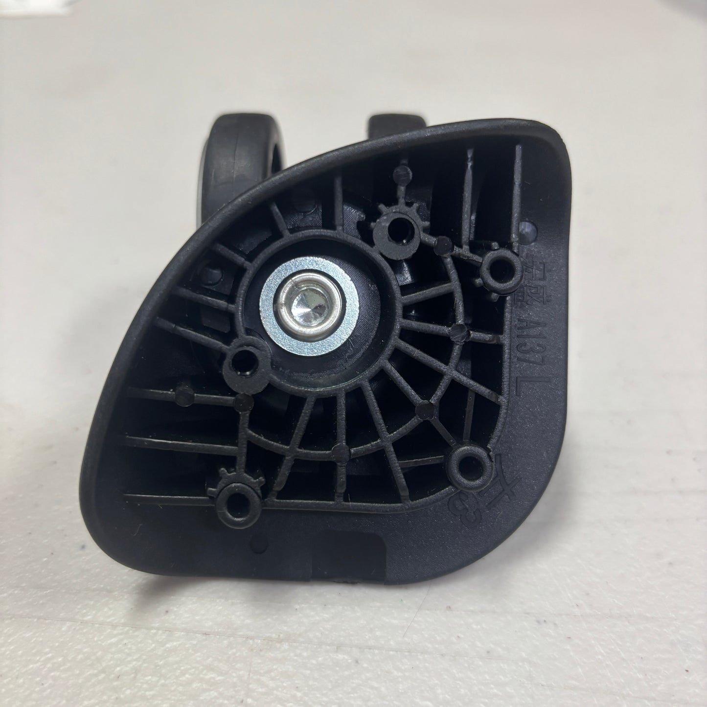 SAMSONITE OCTOLITE OF 4 WHEELS BLACK