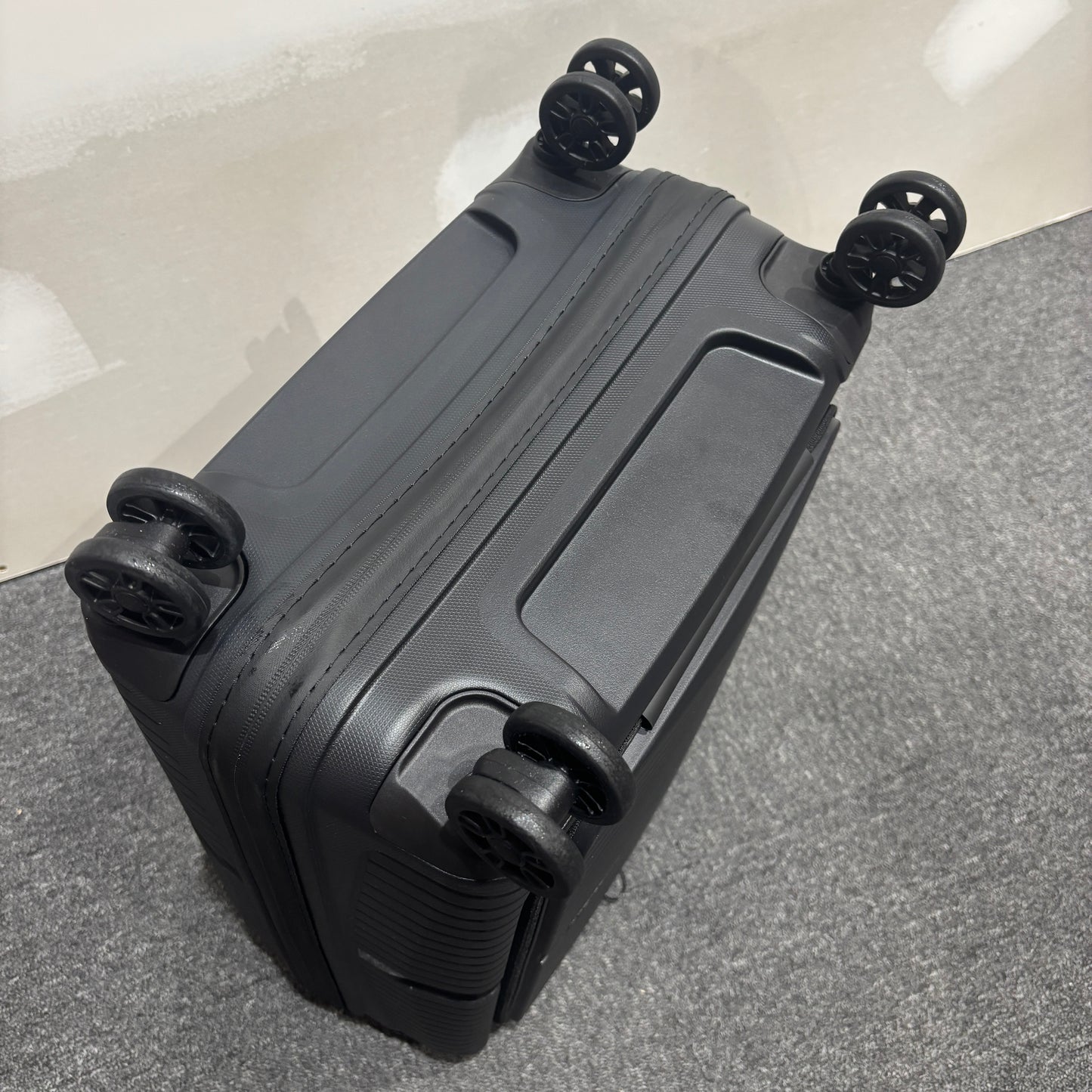 AMERICAN TOURISTER AIRCONIC FRONT OPENING 55CM SPARE PARTS KIT BLACK