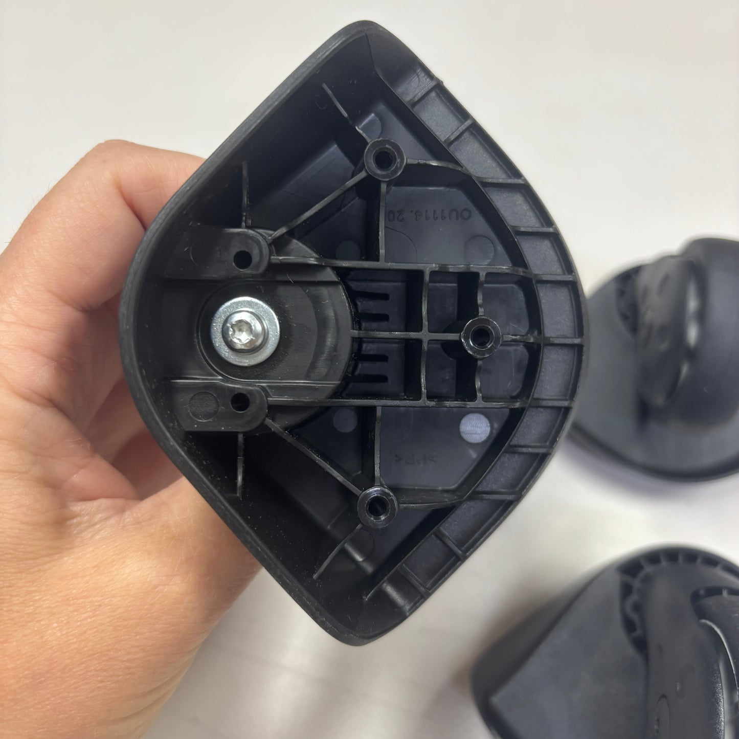 SAMSONITE COSMOLITE SET OF 4 WHEELS LARGE