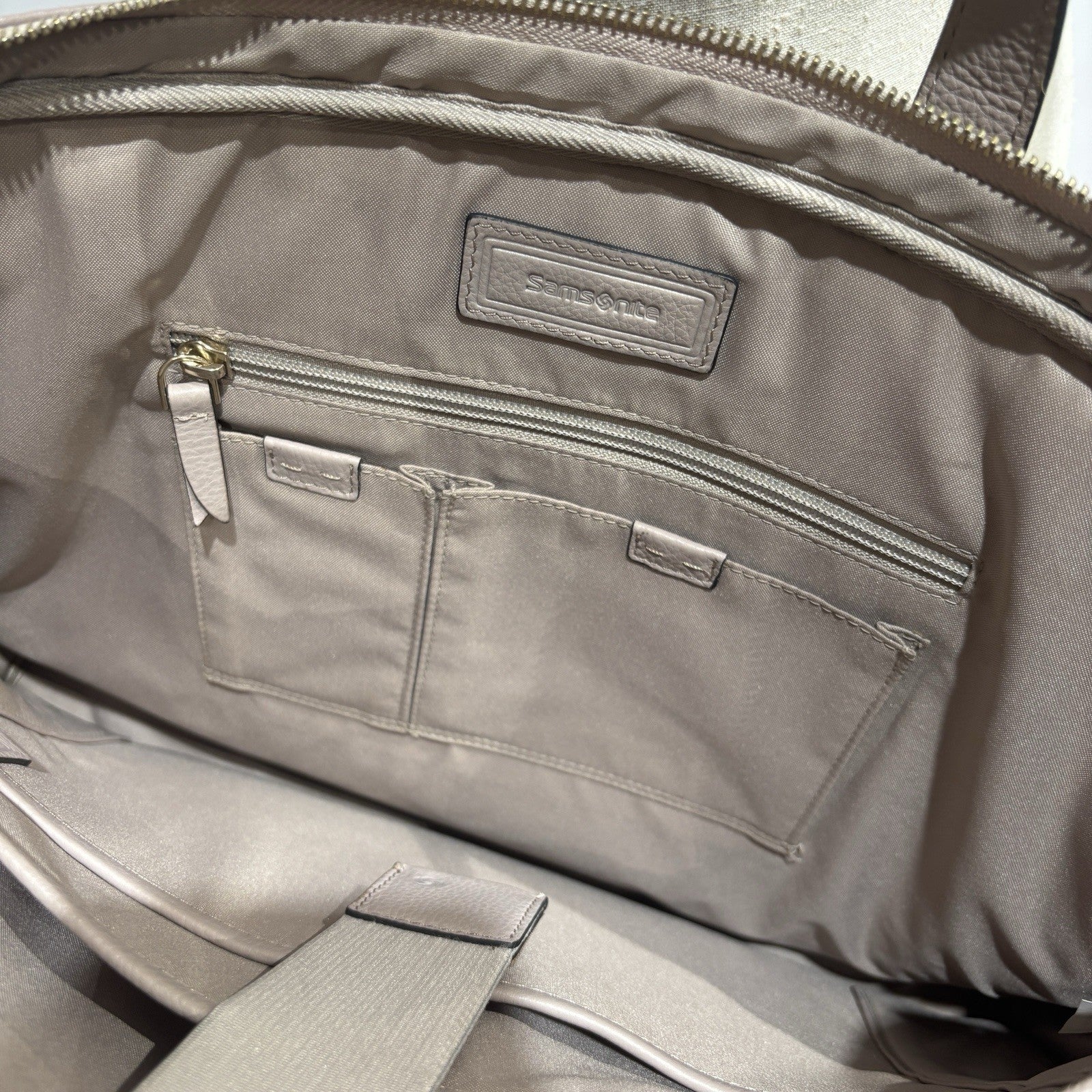 Samsonite Leather Highline Bailhandle Laptop Briefcase