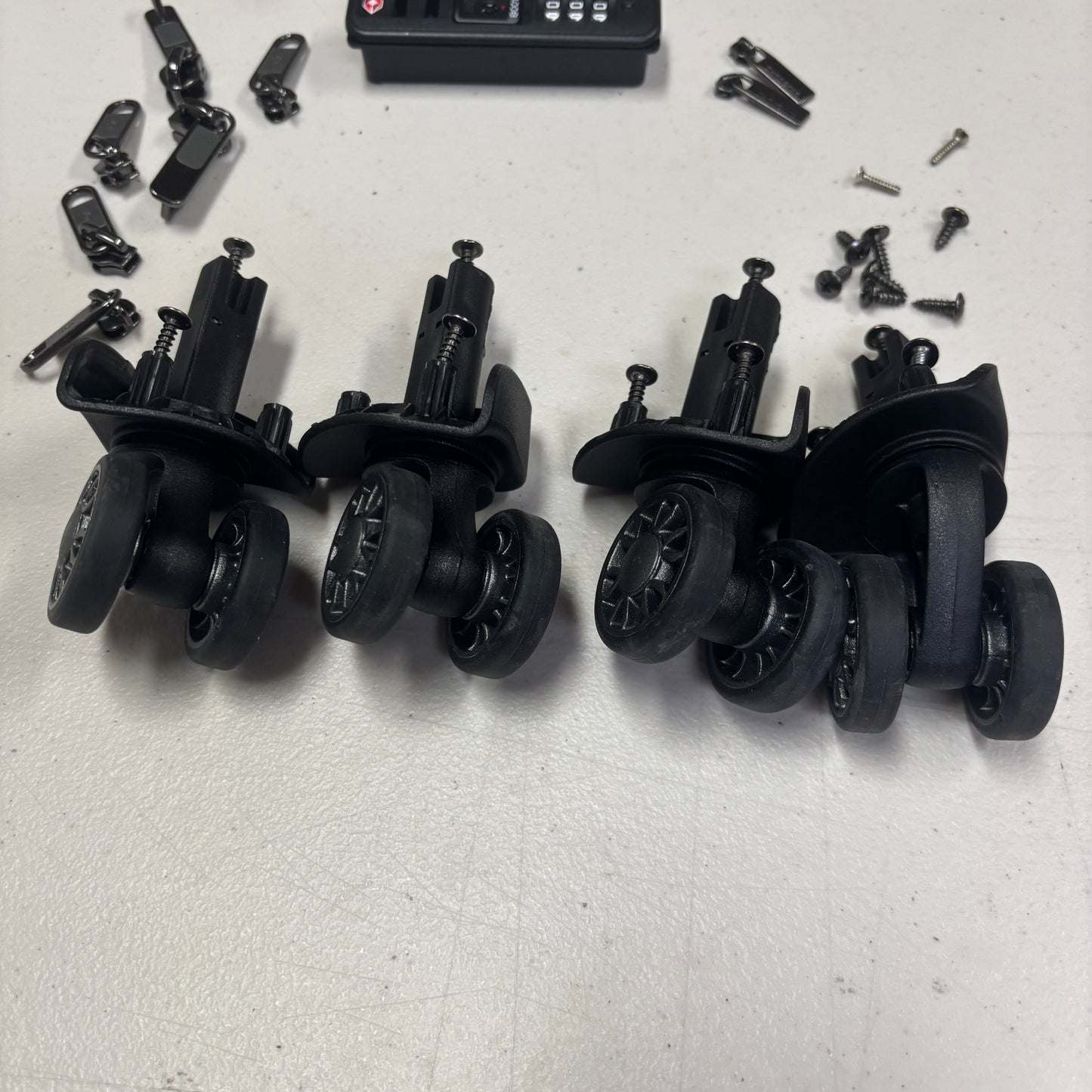 SAMSONITE 73H PLATINUM SPARE PARTS KIT RECONDITIONED