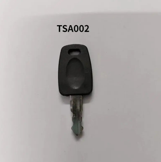 TSA LUGGAGE KEY 002